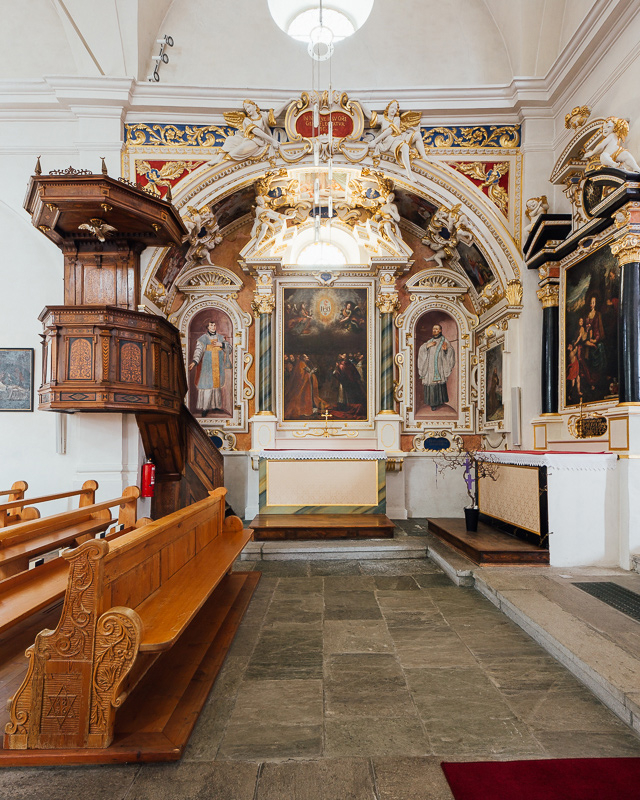 _MG_6469-PanoBaselgia-Trun-altar-lateral-encunter-damaun